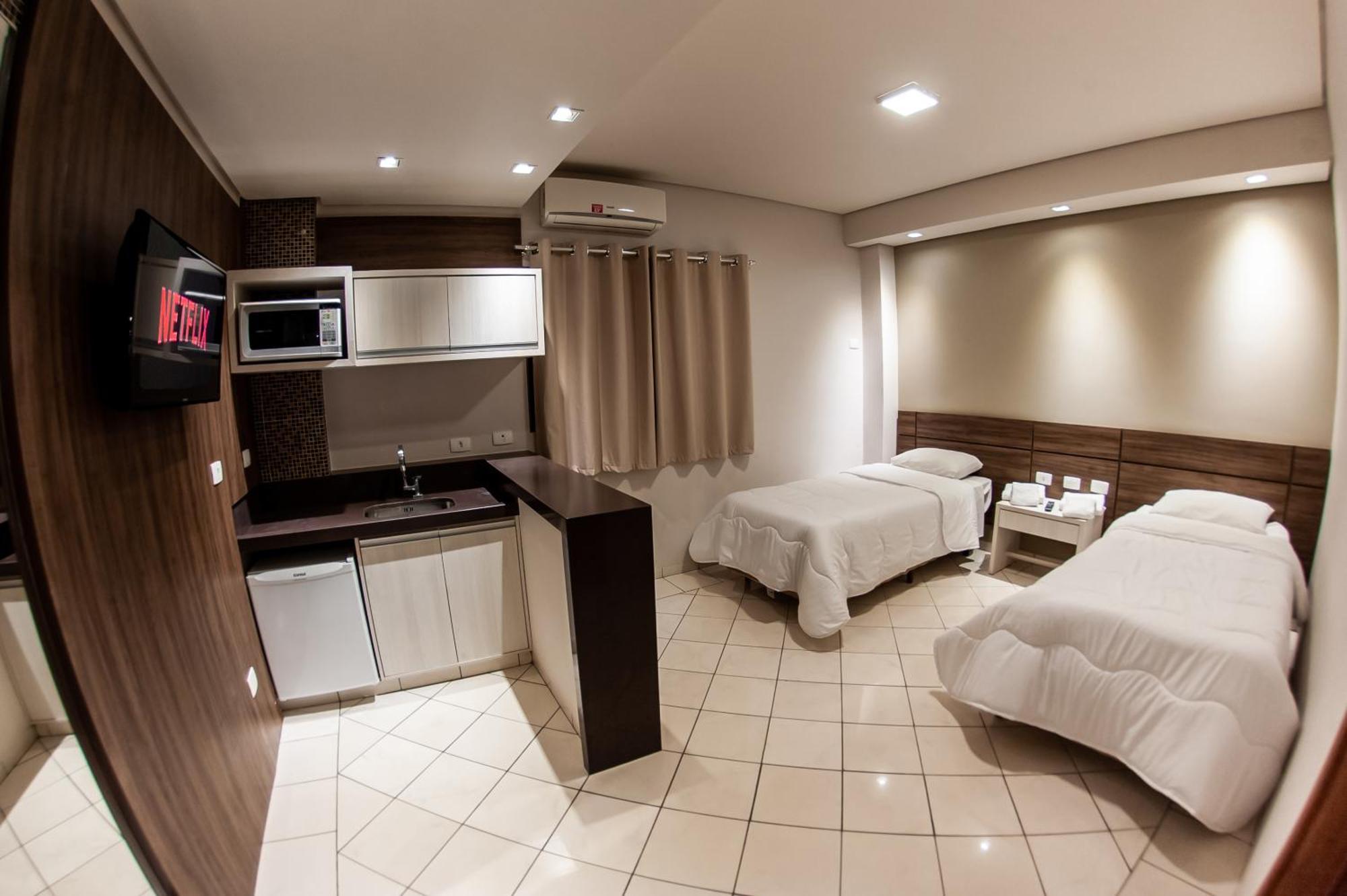 London Hotel Londrina Habitación foto